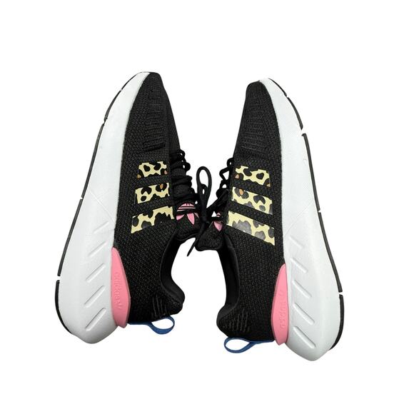 Adidas Athletic Sneakers Women 6 Black Pink Leopard Swift Run 22 Gym Running - Picture 6 of 7